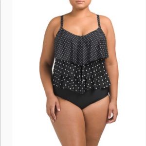 Black and white ruffle tankini top